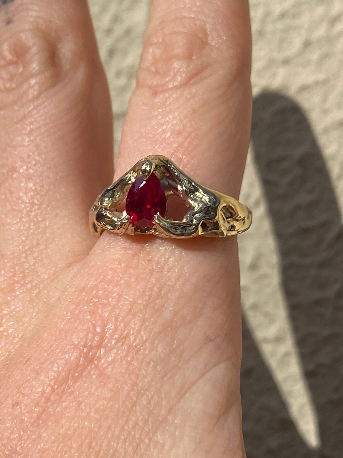 Altar ring